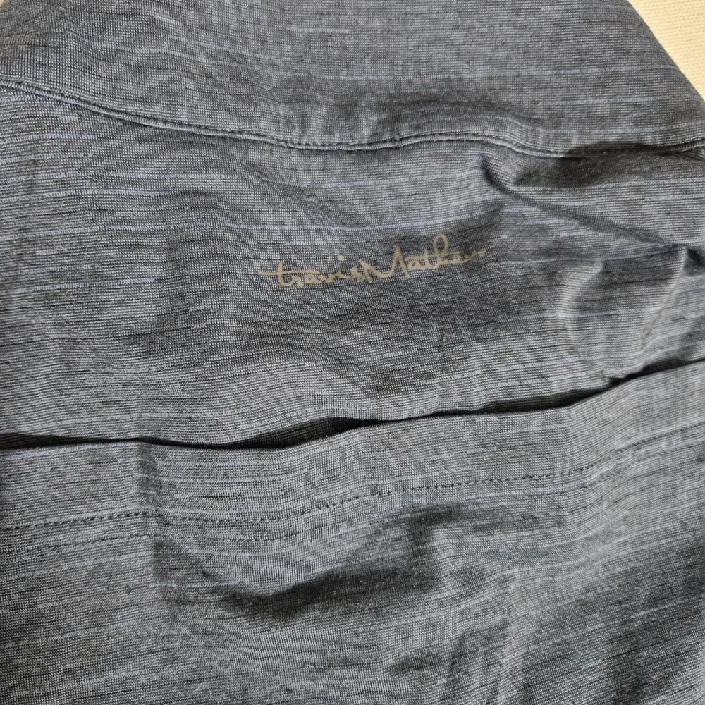TravisMathew Mens Large Quarter Zip Pullover Navy Blue Heather Golf Shirt Logo